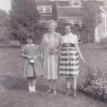 MayAnne Seekell, Ruth Gough Murphy and Jeanne Murphy